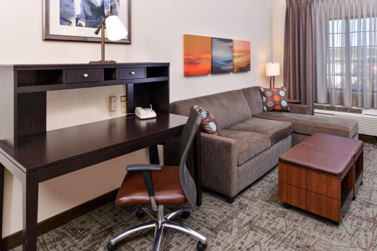 Staybridge Suites O'Fallon Chesterfield By Ihg Eksteriør billede